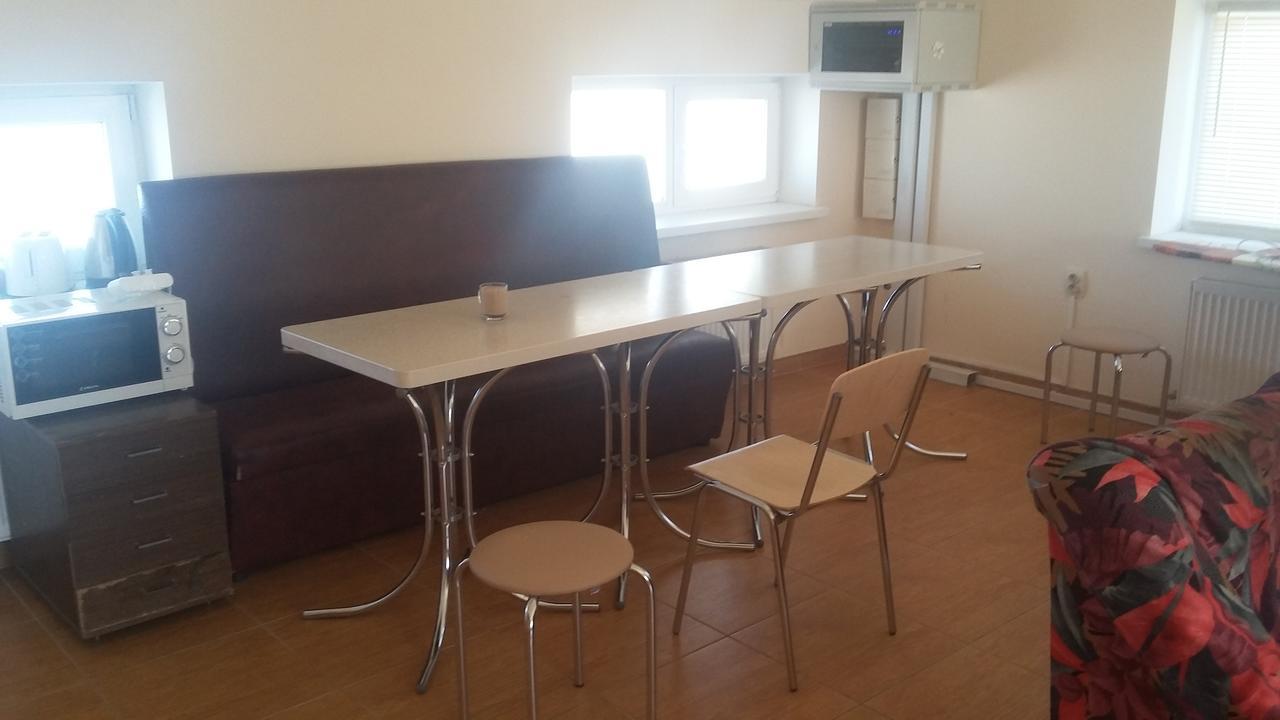 Hostel Stozhary Ternopil Eksteriør bilde