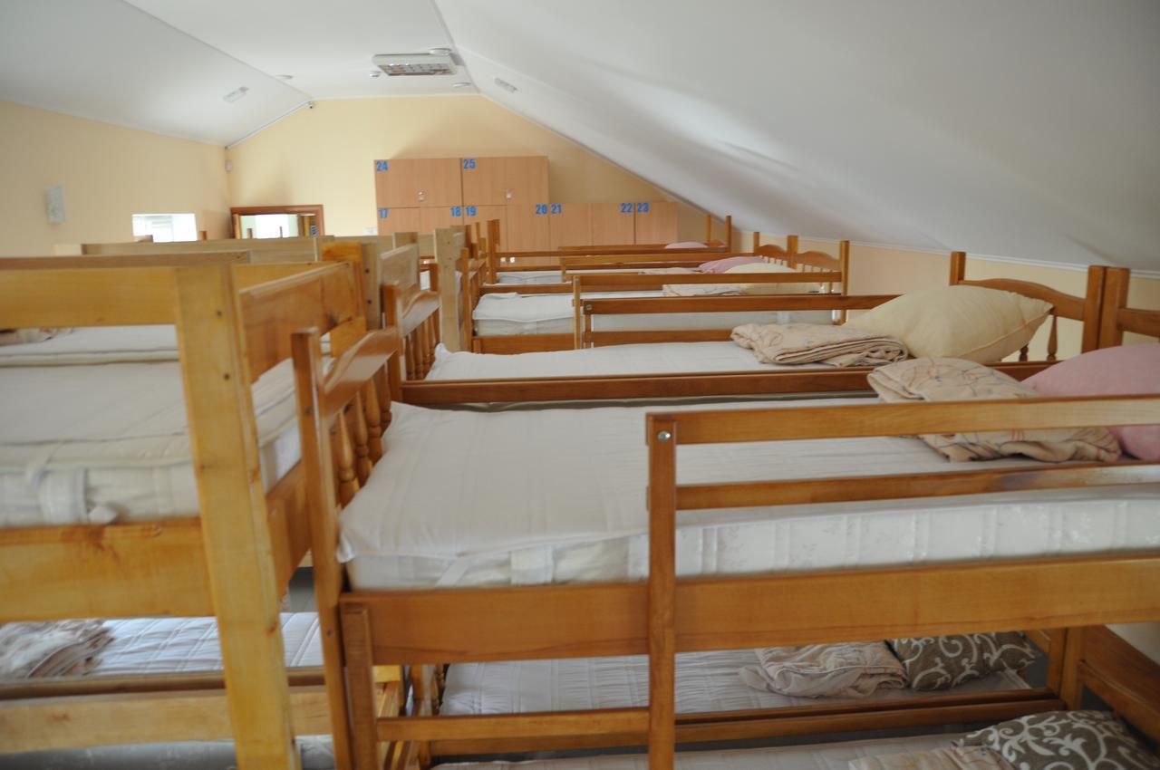 Hostel Stozhary Ternopil Eksteriør bilde