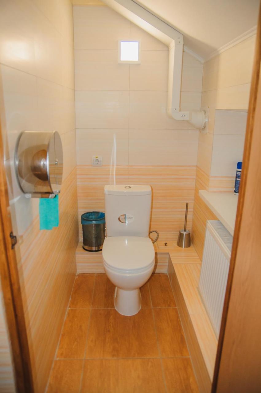 Hostel Stozhary Ternopil Eksteriør bilde
